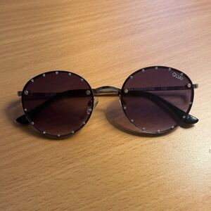 Quay Round Rhinestone Sunglasses
